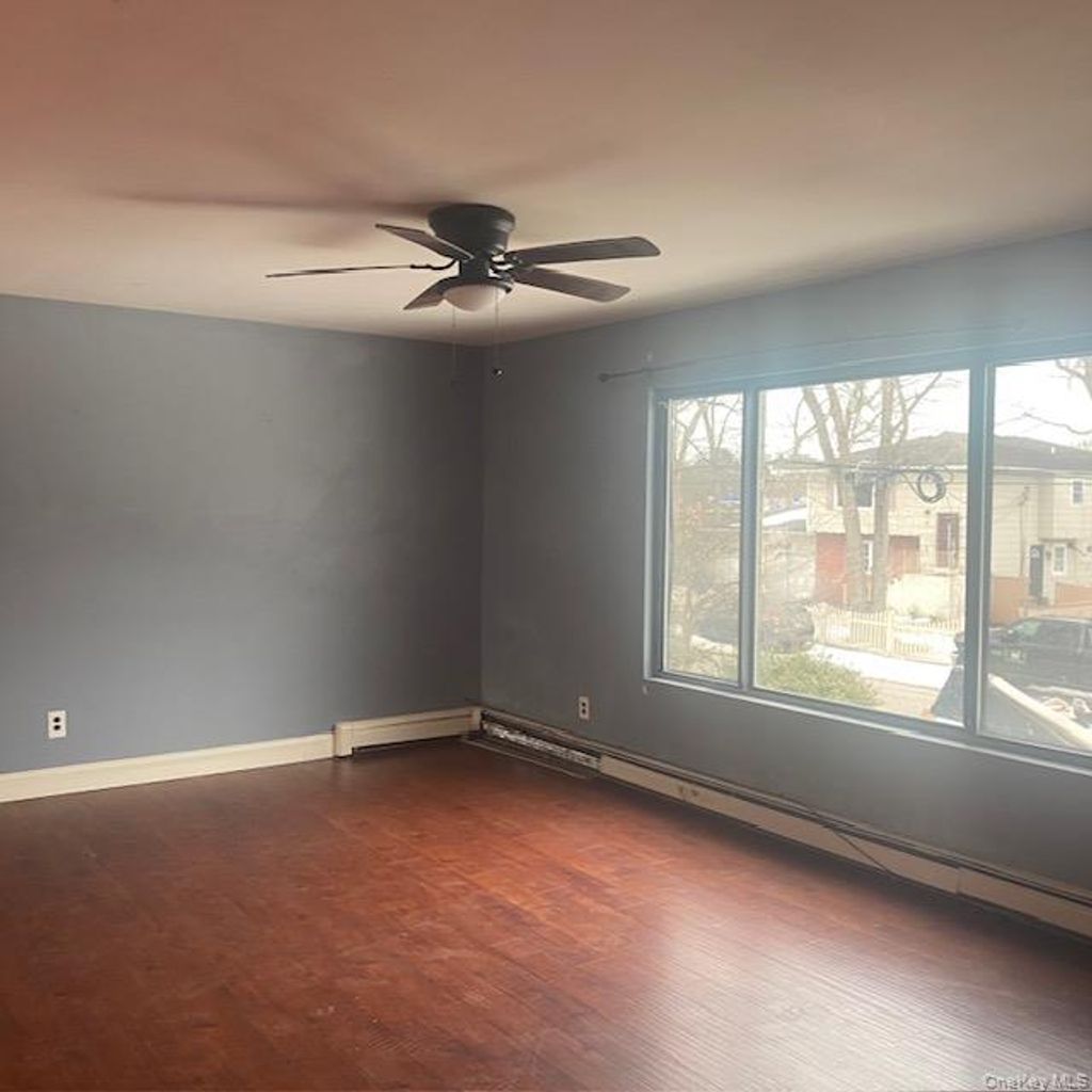 Photo of 18 Windus Drive, Shirley, NY 11967 (MLS # 965964)