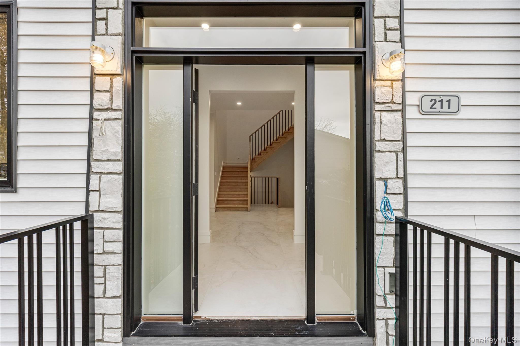 12 Buckman Place 101