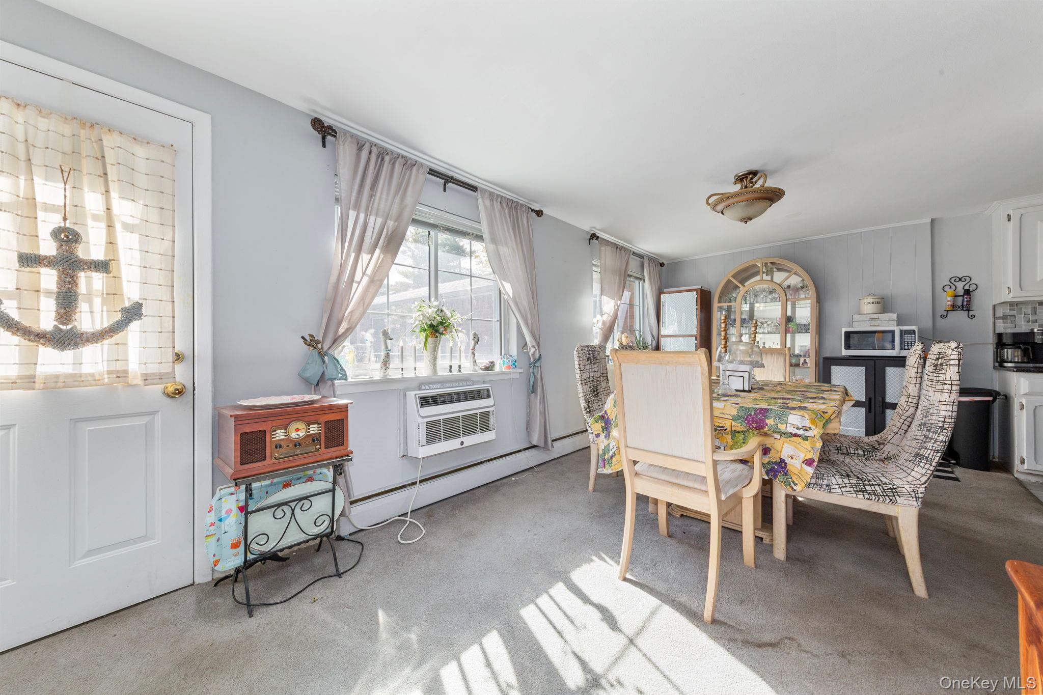 1233 Melville Road 54