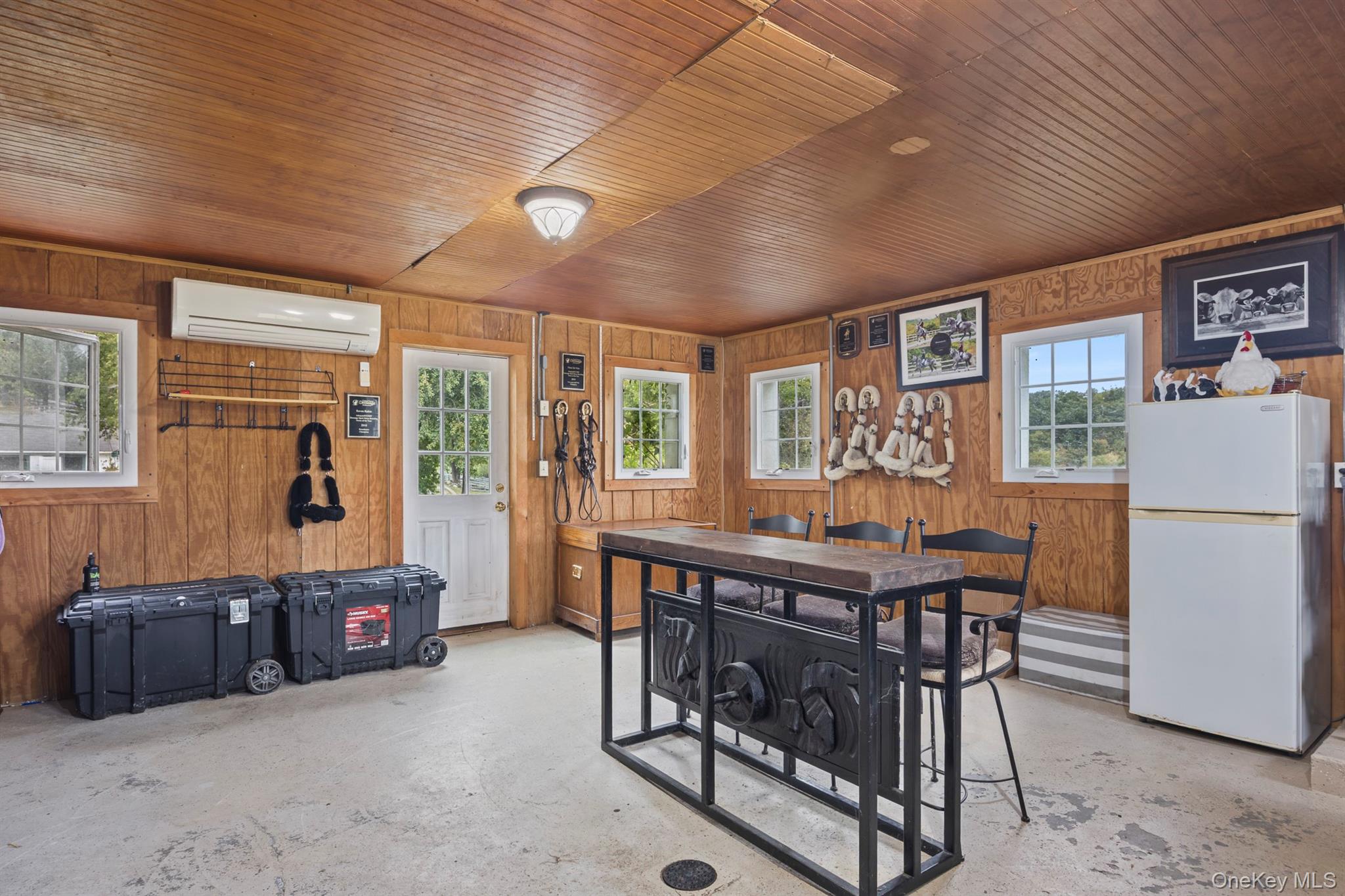 North Salem, New York 10560, United States, 6 Bedrooms Bedrooms, ,5 BathroomsBathrooms,Residential,Active,216625