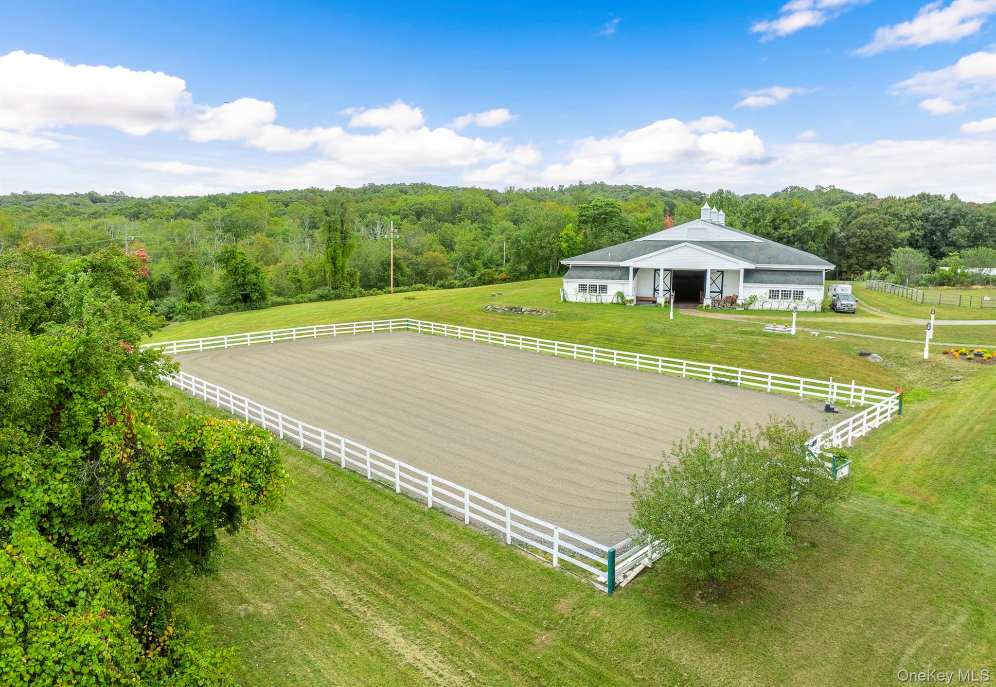 North Salem, New York 10560, United States, 6 Bedrooms Bedrooms, ,5 BathroomsBathrooms,Residential,Active,216625