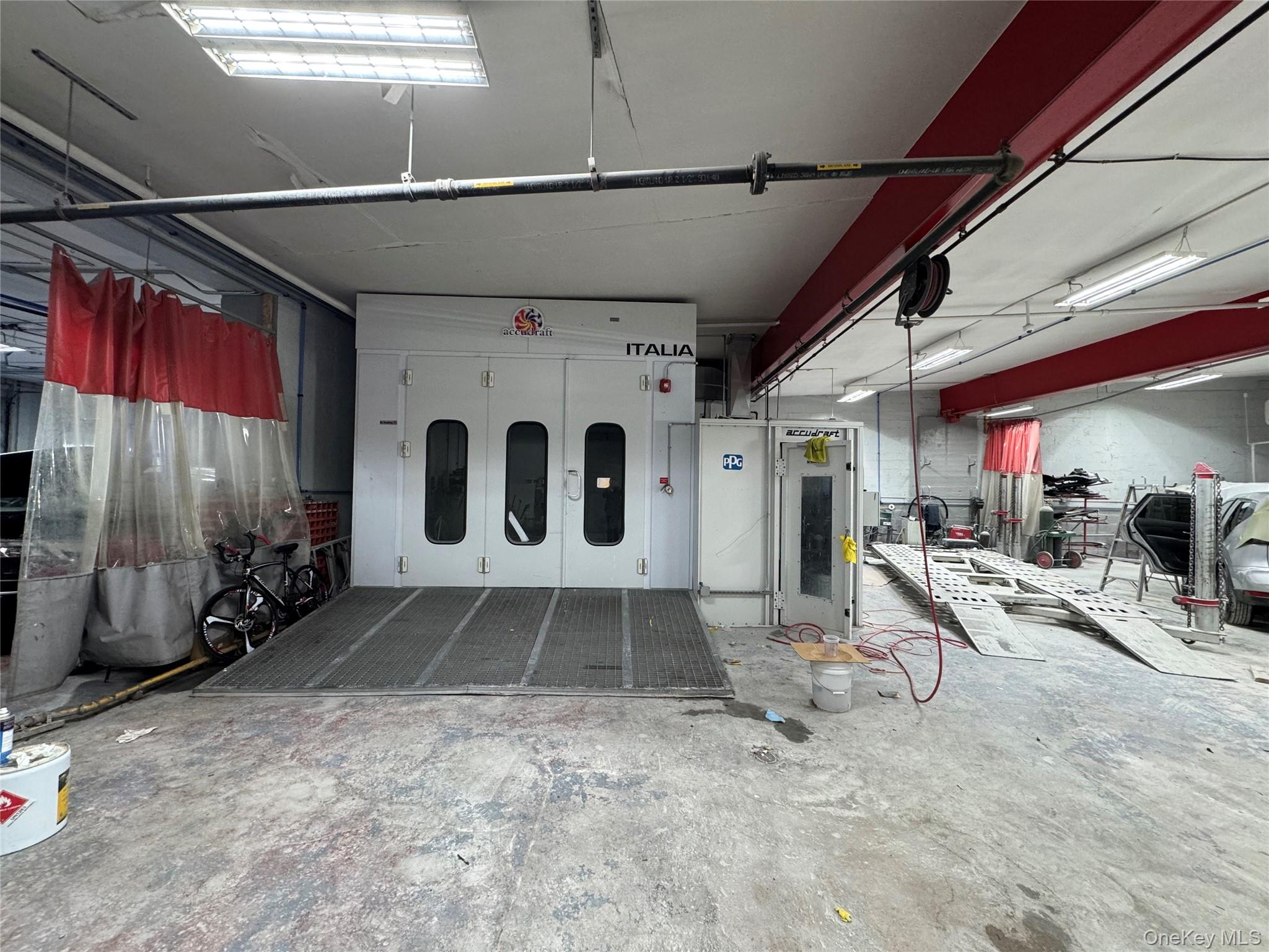 226-02 Jamaica Avenue