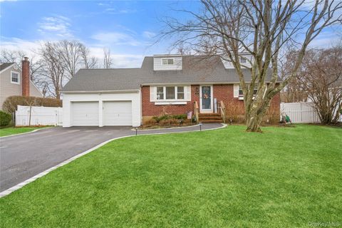 44 Robinson Street Shoreham NY 11786