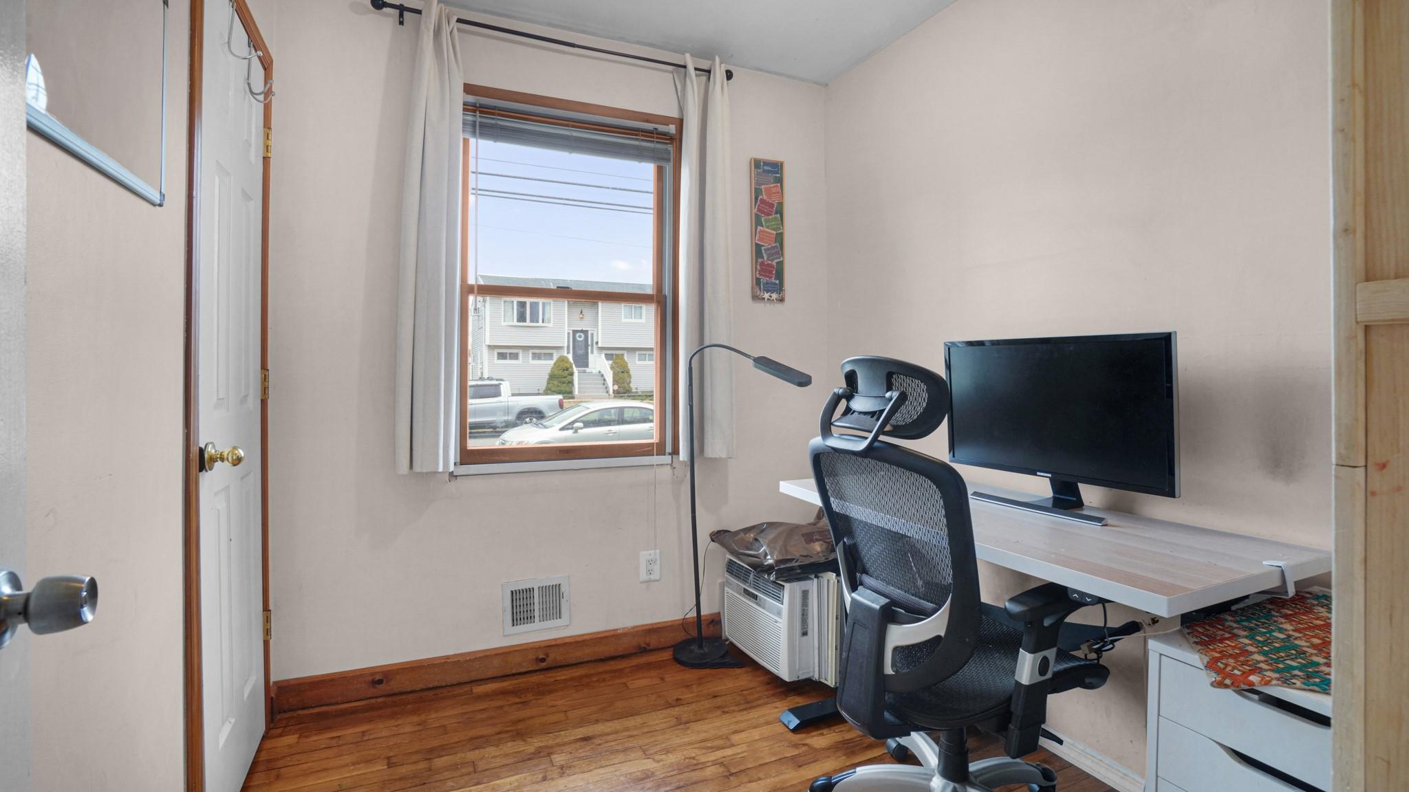 800 Peconic Avenue, West Babylon, New York image 14
