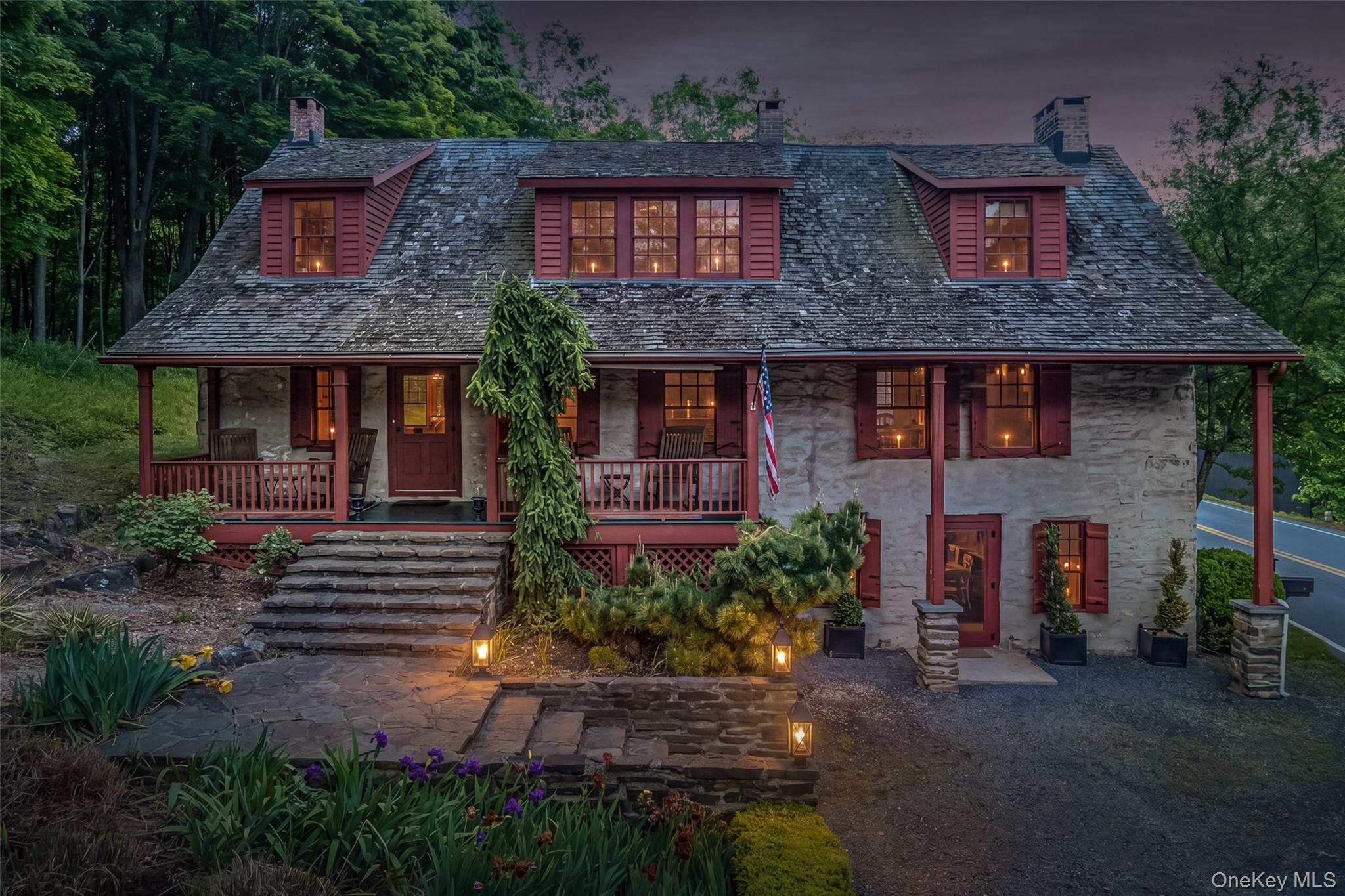 1282 Old Post Road