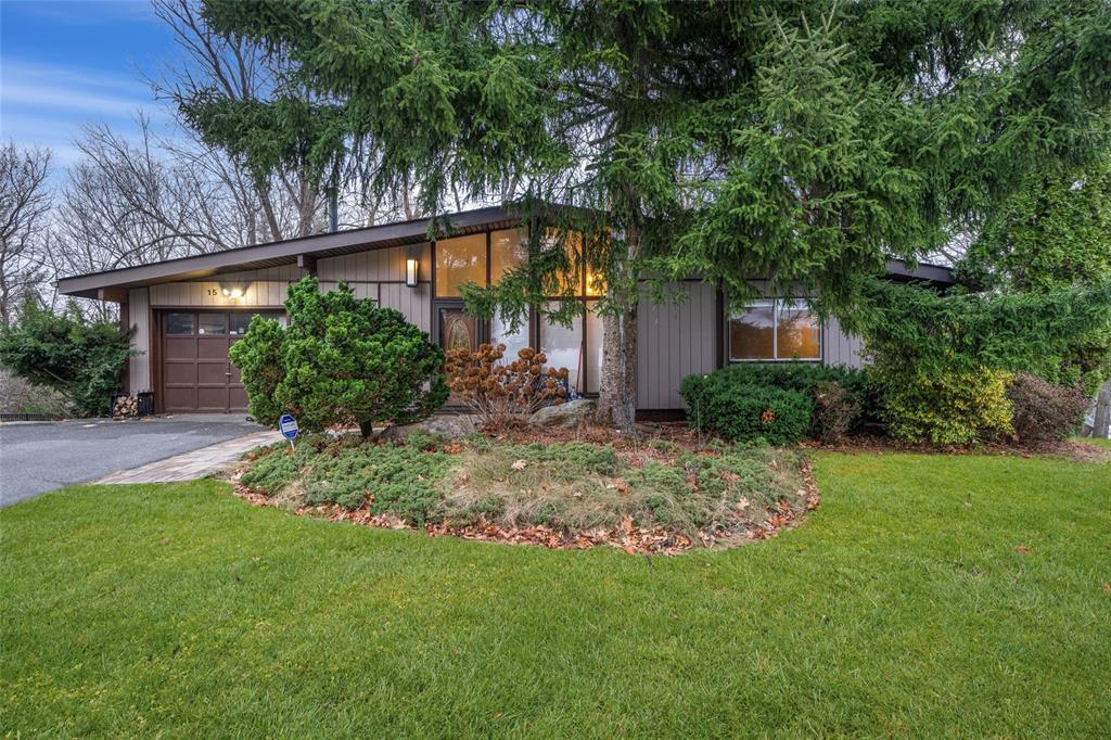 15 Gerardine Place