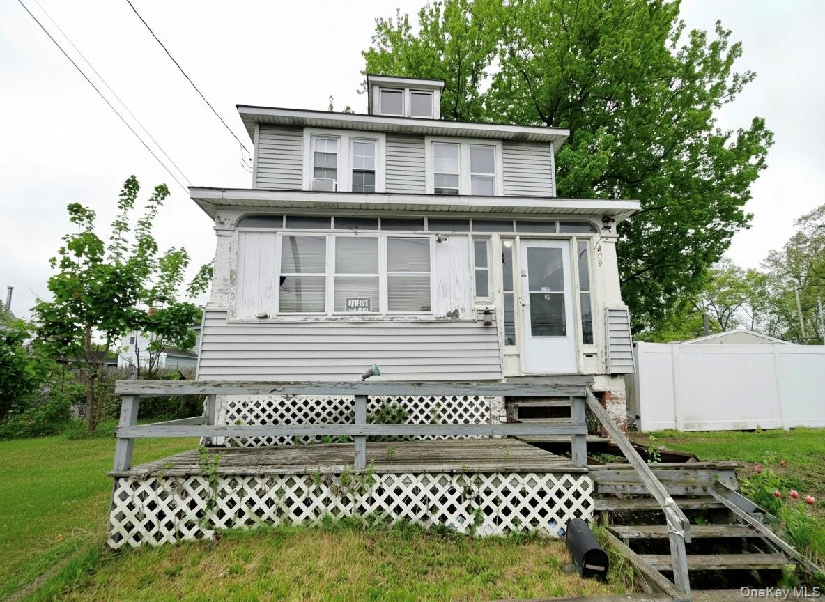 809 South Street