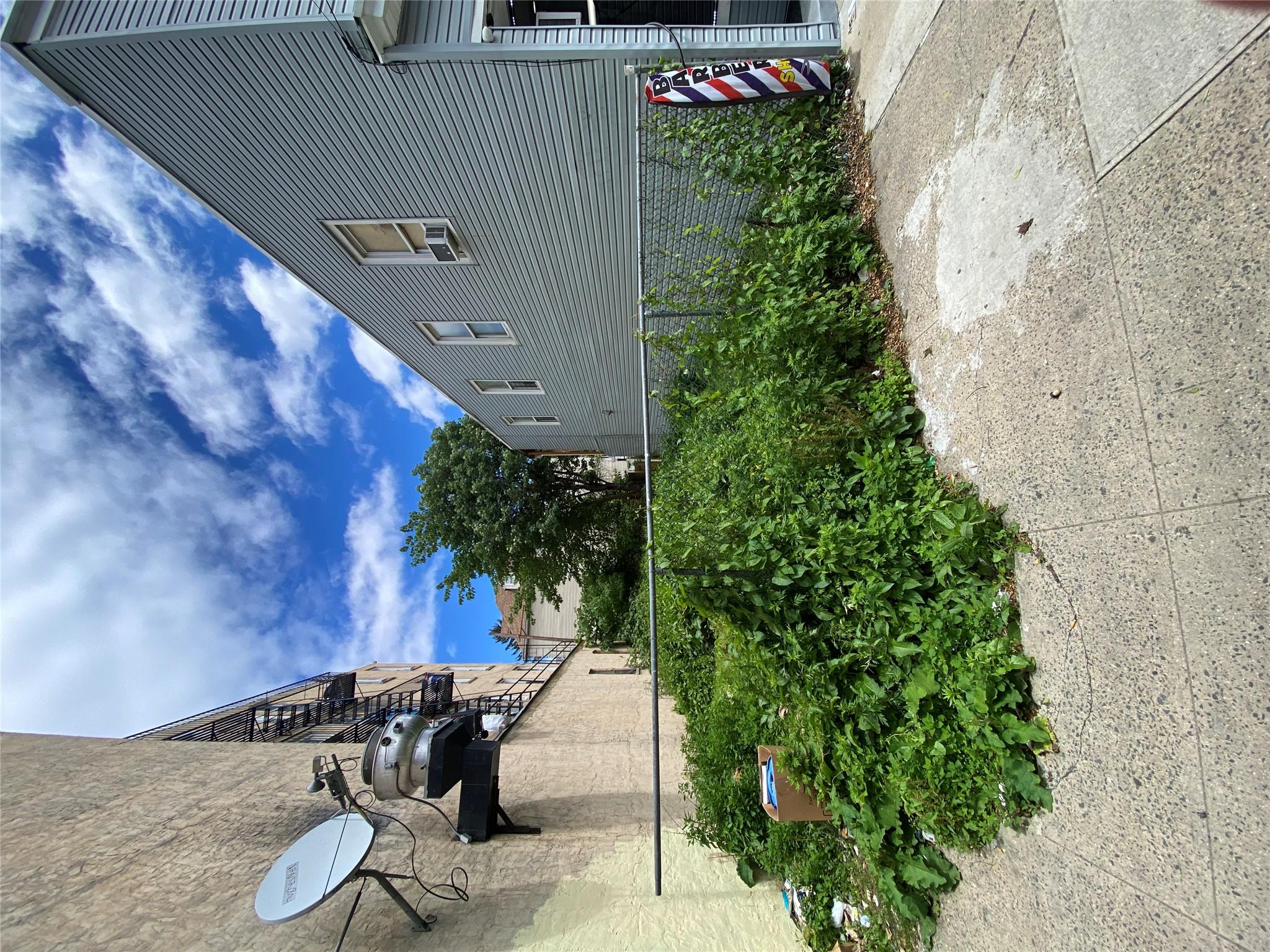 354 Riverdale Avenue, Yonkers, New York image 5
