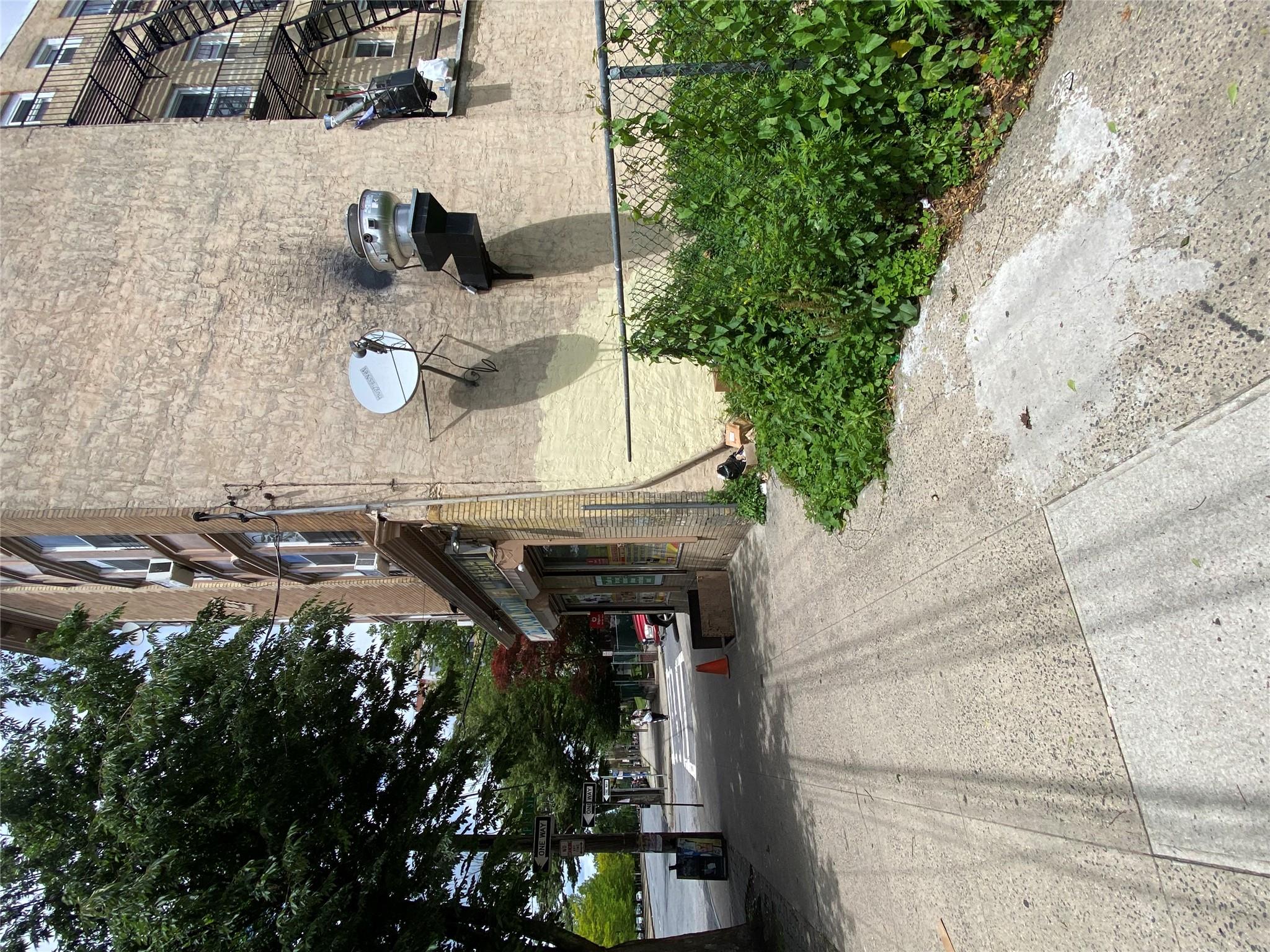 354 Riverdale Avenue, Yonkers, New York image 8