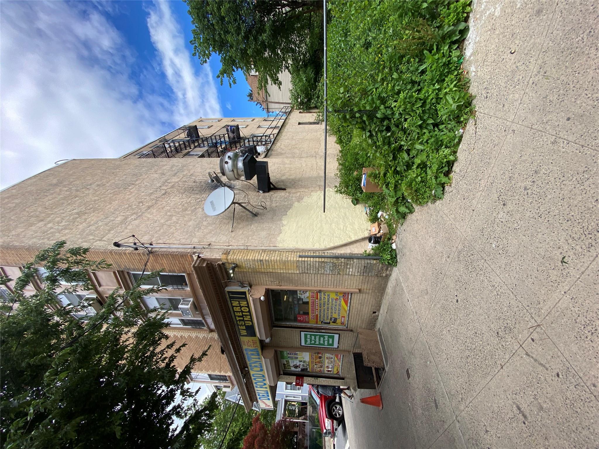 354 Riverdale Avenue, Yonkers, New York image 7