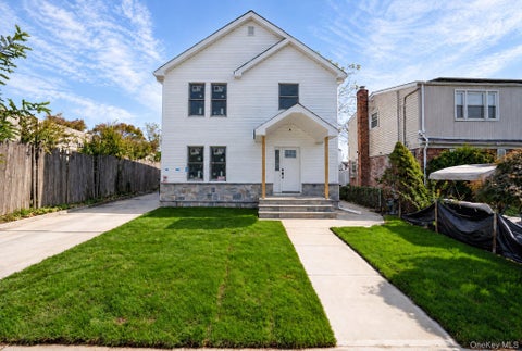 Photo of 62 12th Avenue, Mineola, NY 11501 (MLS # 1066336)