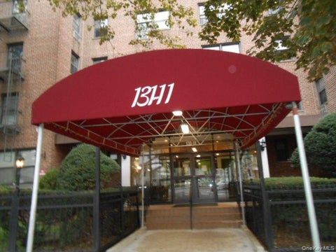 Homes For Sale - 131-11 Kew Gardens Road #50<br/> Queens County, Kew Gardens, NY 11418