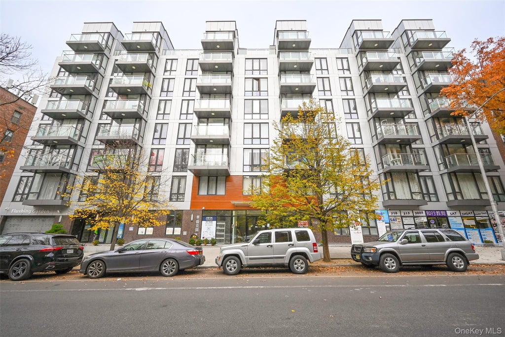 Photo of 144-27 Sanford Avenue #5K, Flushing, NY 11355 (MLS # 1041221)