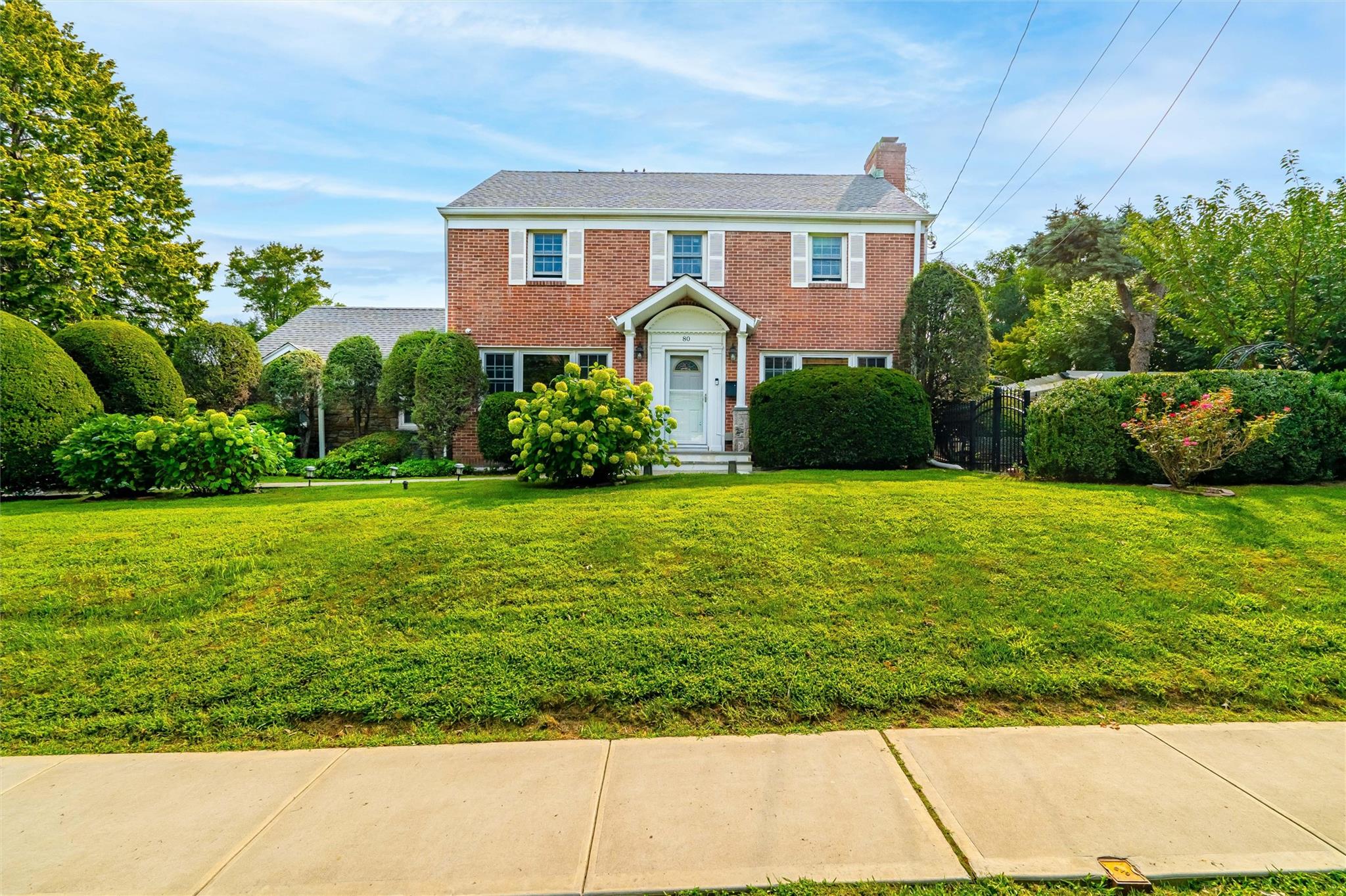 Mckinley Avenue, White Plains, New York - 5 Bedrooms  
4 Bathrooms - 
