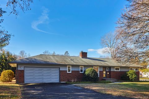41 Trinity Place Rhinebeck NY 12572