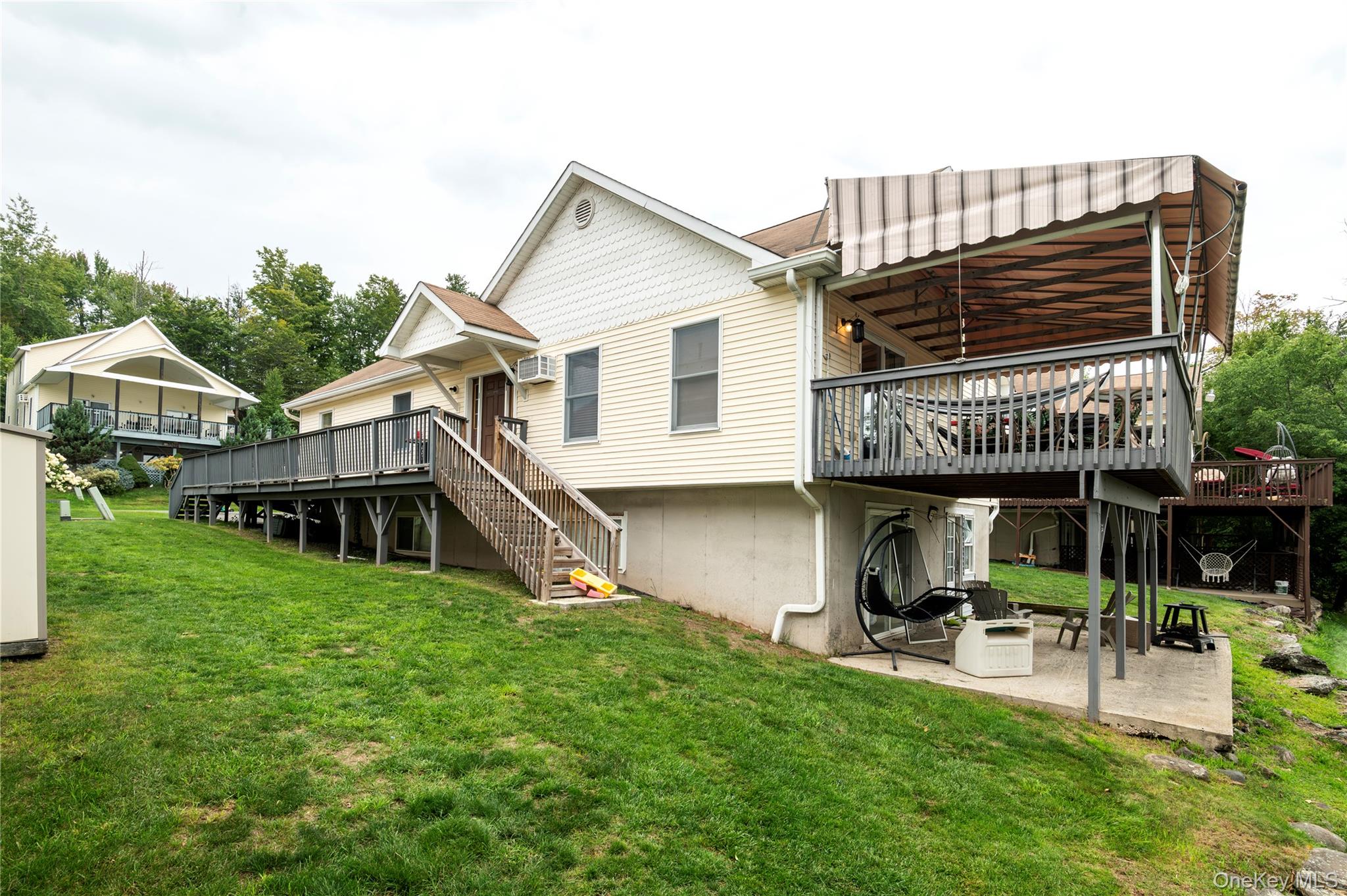 100 Mesora Woods Drive 35