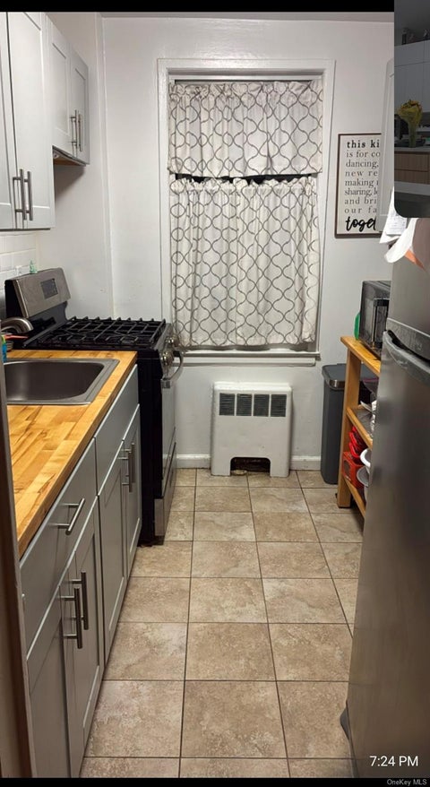 Condo For Sale - 41 Point Street #3B<br/> Yonkers, NY 10701