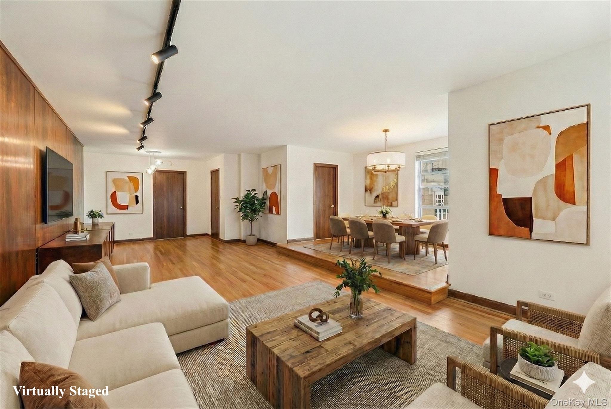 77 W 55th Street 17B