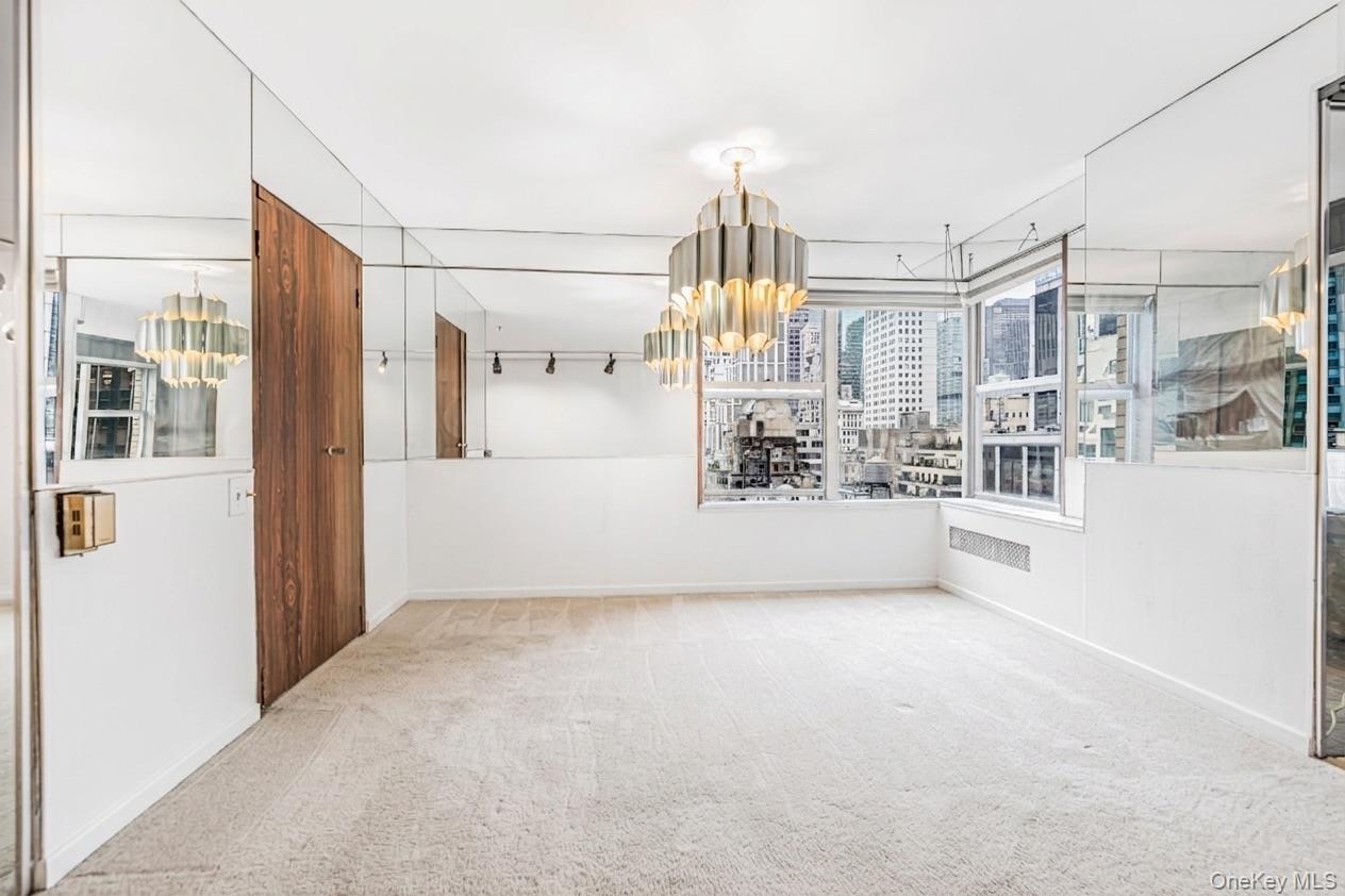 77 W 55th Street 17B