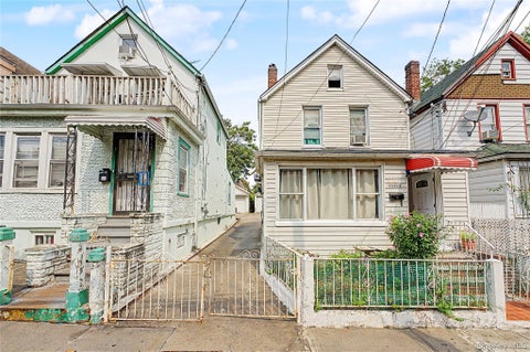 Photo of 111-83 43RD Avenue, Corona, NY 11368 (MLS # 1043992)