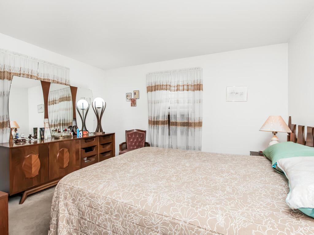 351 S 6th Avenue, Mount Vernon, New York image 15
