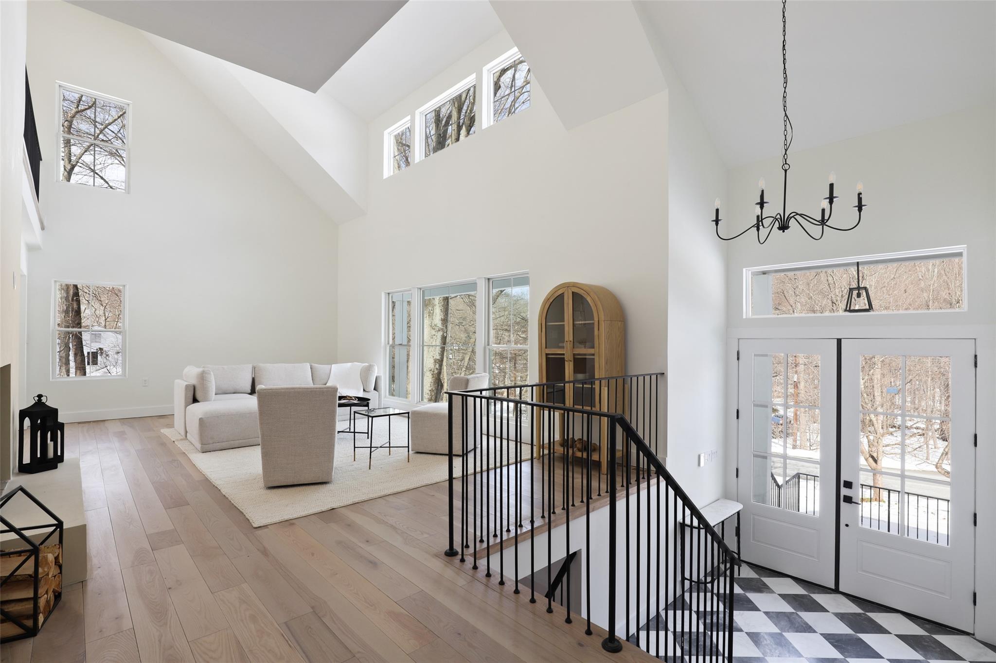 18 Brandon Drive, Mount Kisco, New York image 4