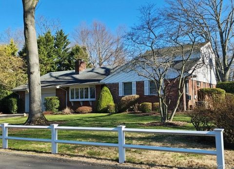 65 Drohan Street Huntington NY 11743