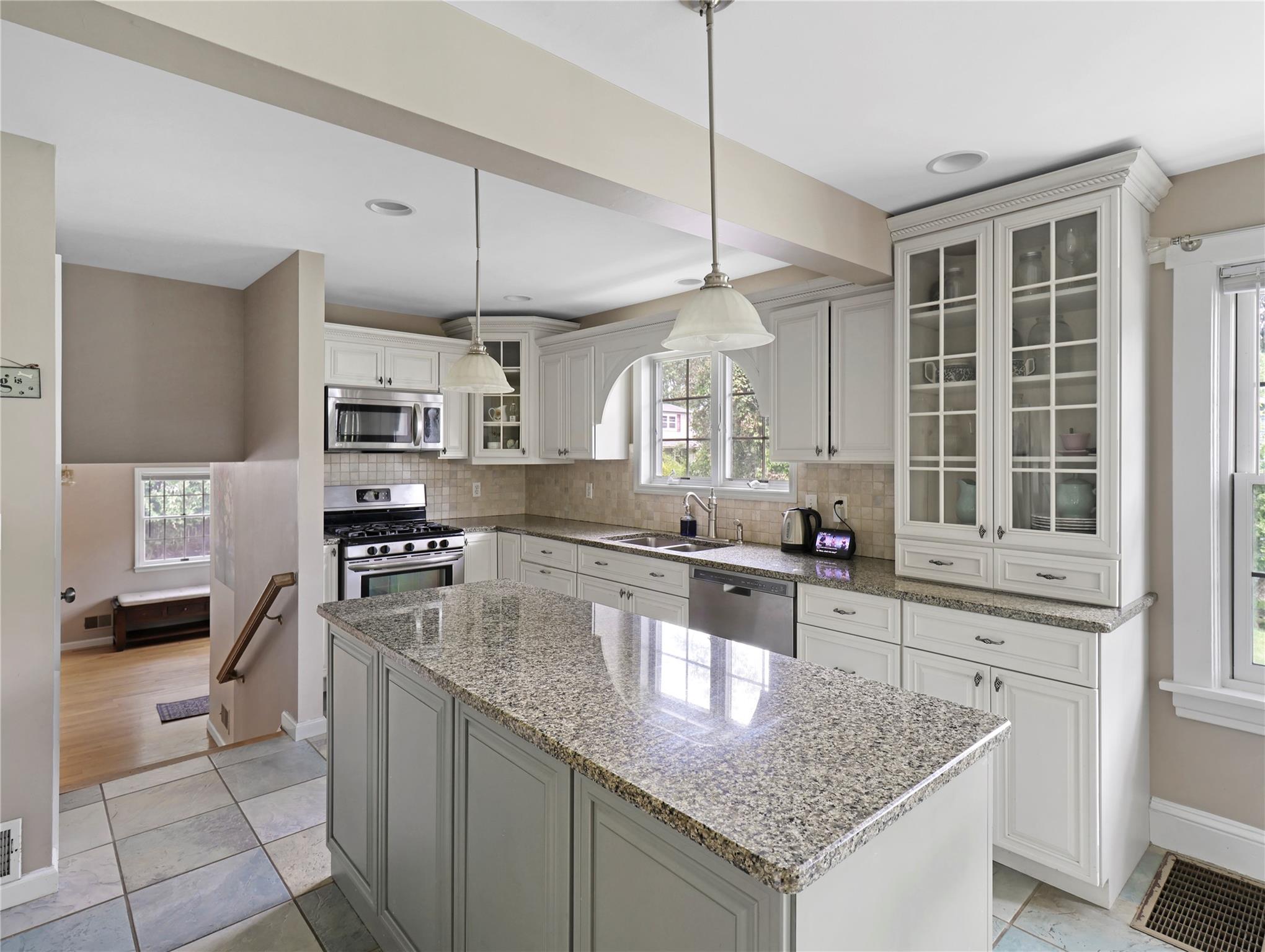 26 Van Nostrand Place, Nanuet, New York image 18
