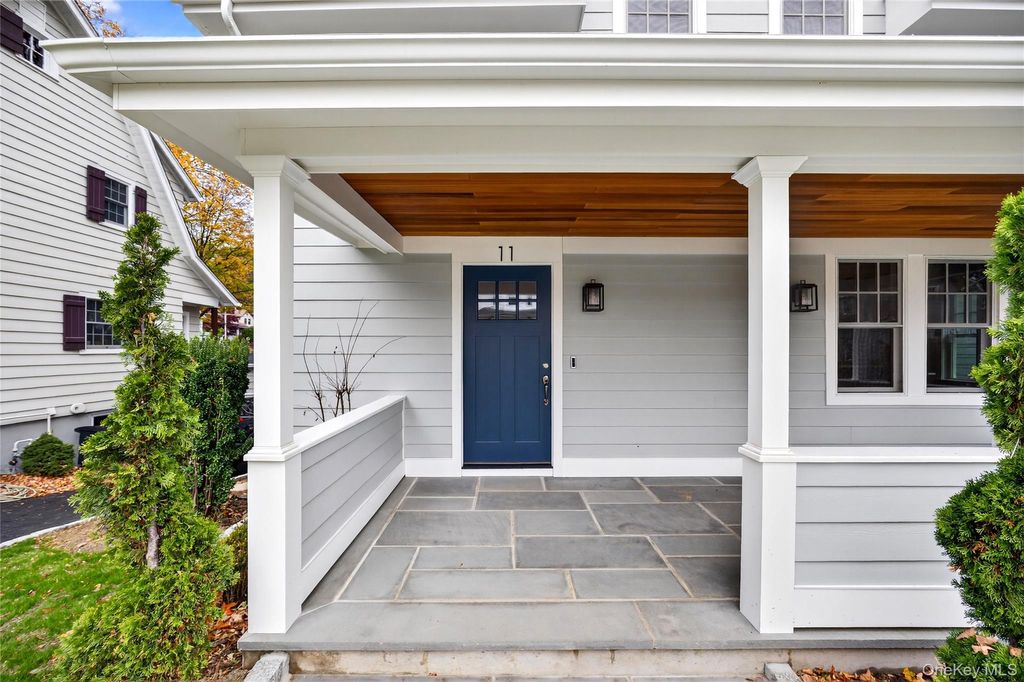 Photo of 11 Roselle Avenue, Pleasantville, NY 10570 (MLS # 954609)