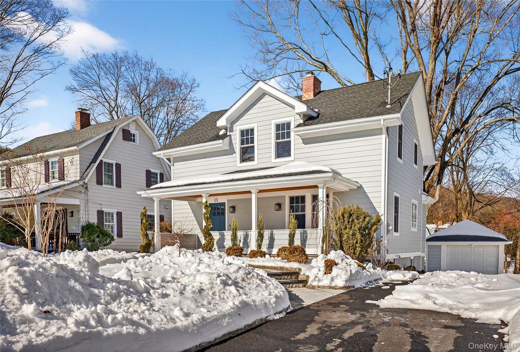 Photo of 11 Roselle Avenue, Pleasantville, NY 10570 (MLS # 954609)