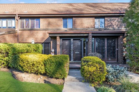 15 Spring Hollow, Roslyn, NY 11576 - MLS#: 938993