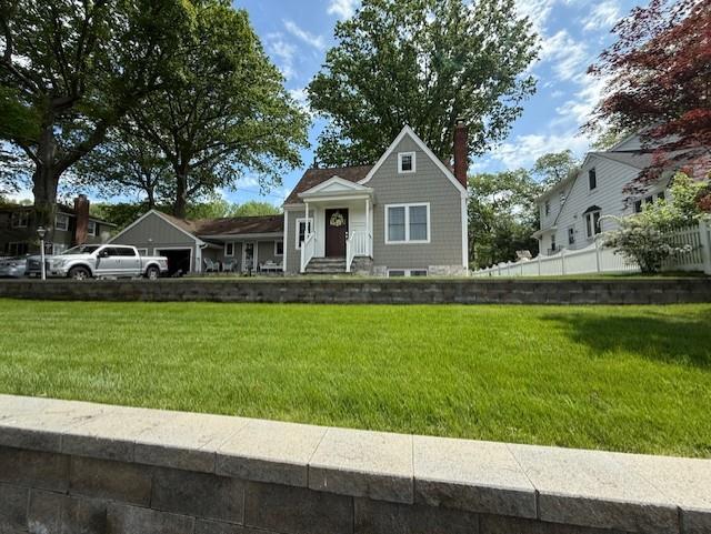 Property for Sale at Warren Avenue, Hawthorne, New York - Bedrooms: 4 
Bathrooms: 2 
Rooms: 10  - $850,000