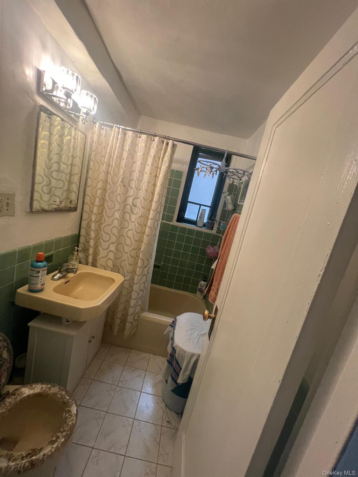 1450 Parkchester Road 3H