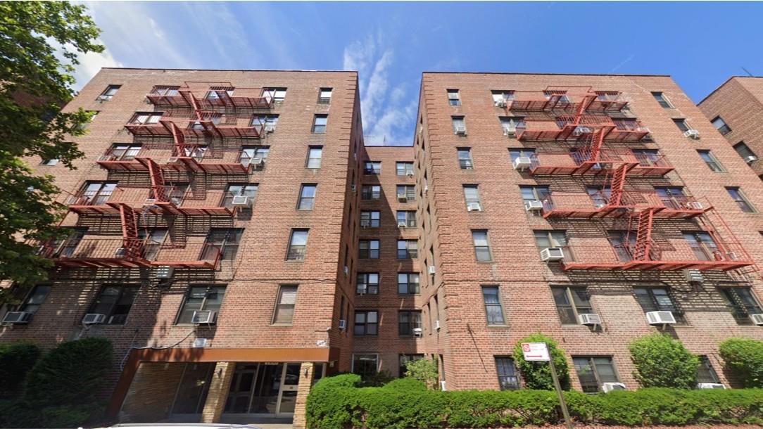 2400 E 3rd Street #619, Brooklyn, New York image 1