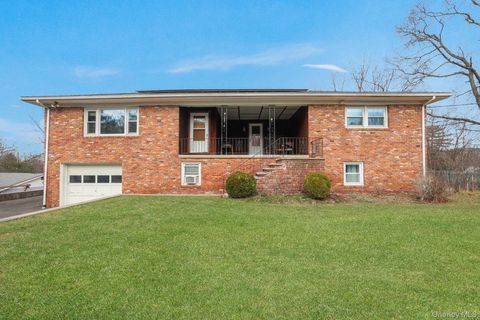 Homes For Rent - 2 Gillis Avenue #1<br/> Nyack, NY 10960
