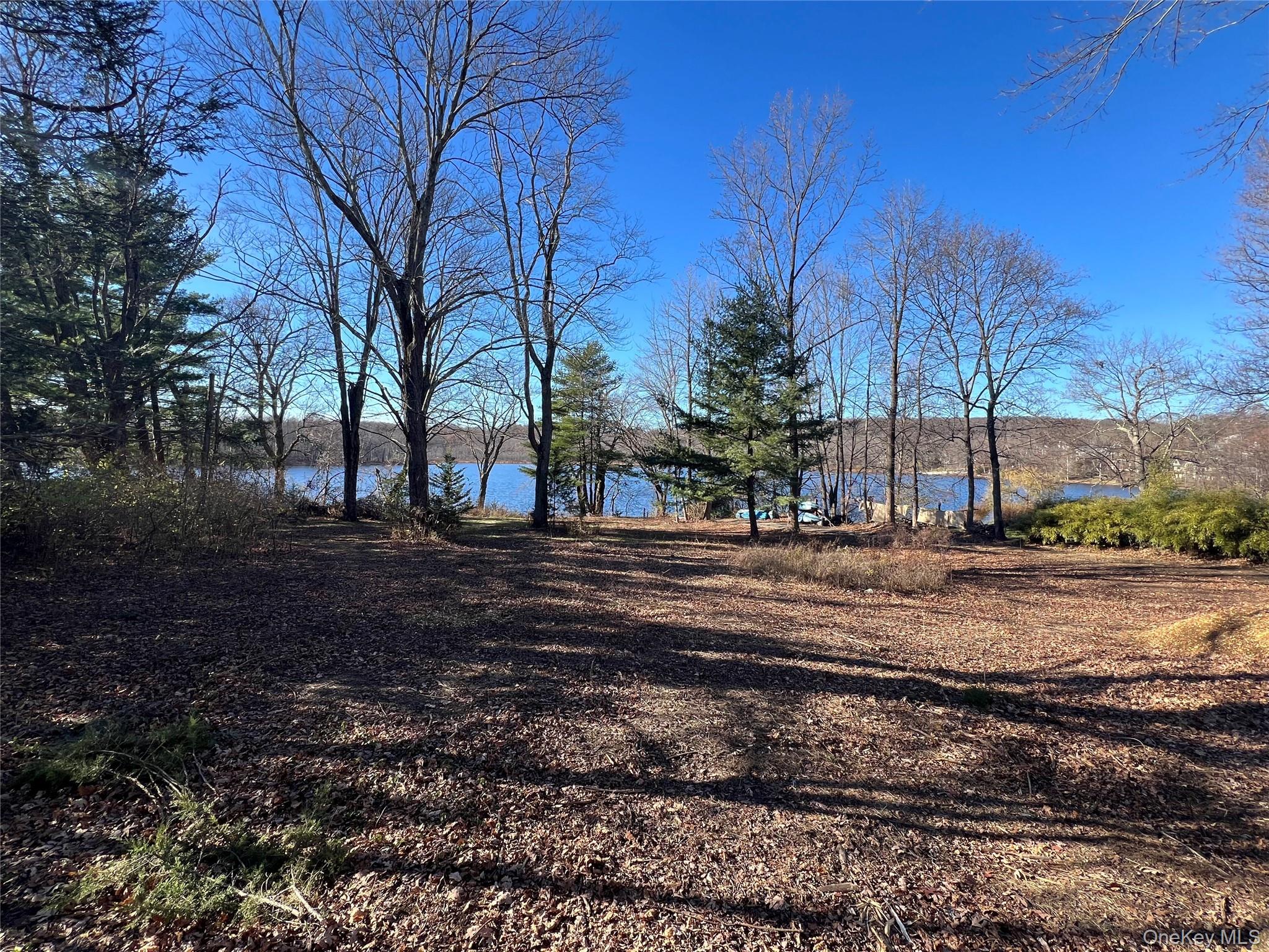 304 Round Lake Terrace