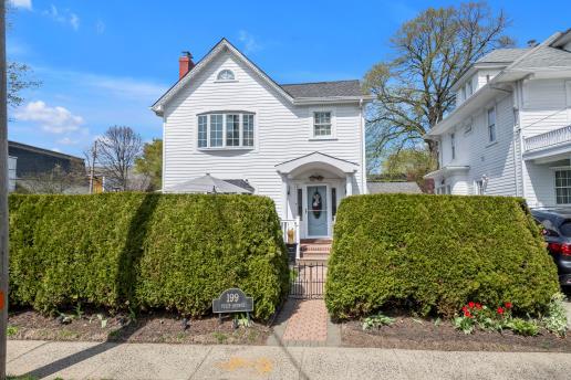 199 Tulip Avenue, Floral Park, New York image 24