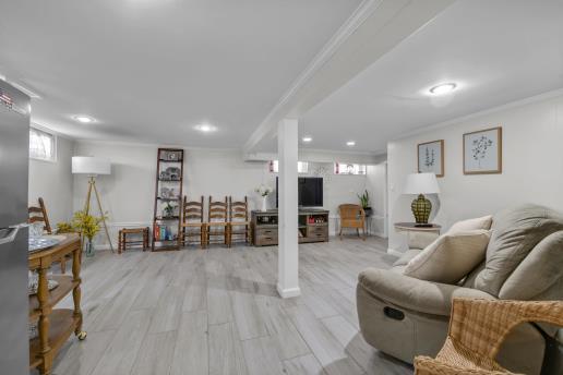 199 Tulip Avenue, Floral Park, New York image 21