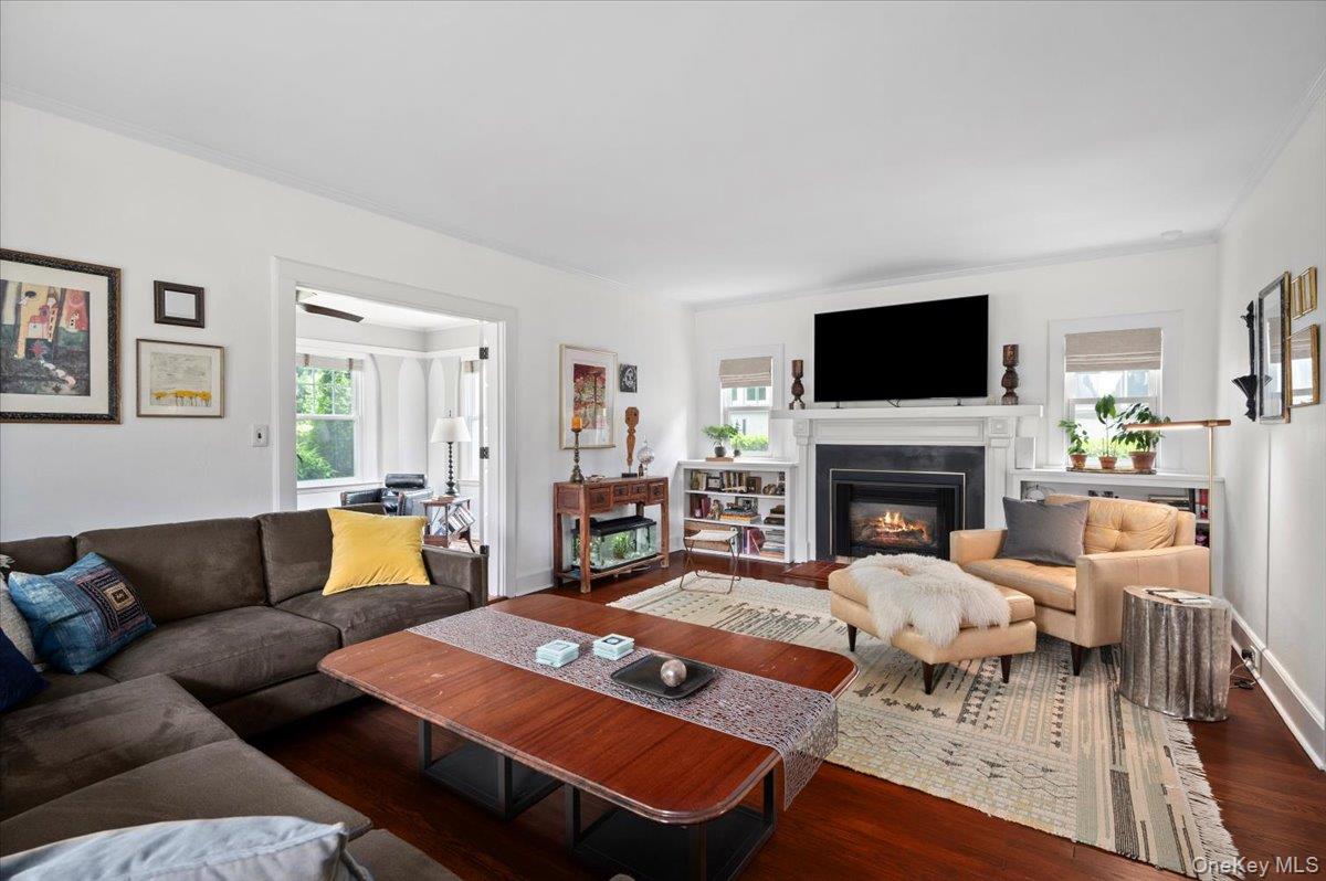 400 Manor Ridge Road