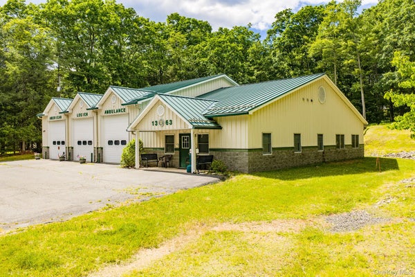 17 COLLINS RD, ELDRED, NY 12732 - Image 8e6a1b44576145e8d55659d6b23cbce3/152597403