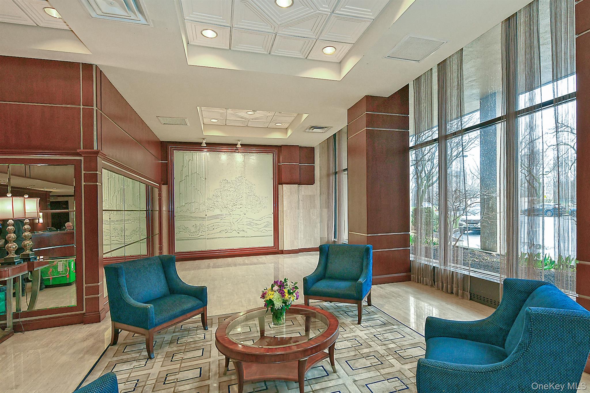 269-10 Grand Central Parkway 15L