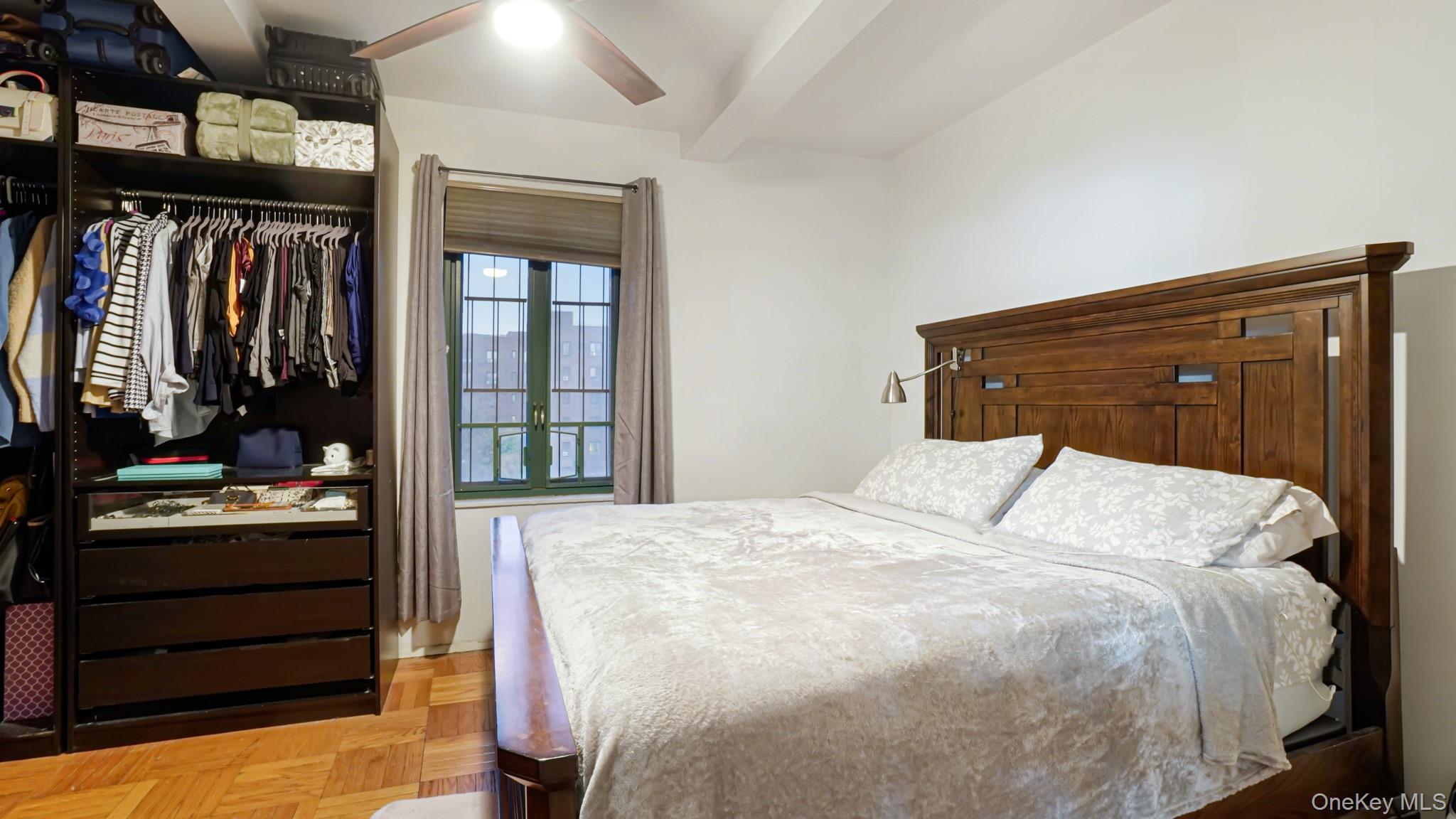 2075 Saint Raymond Avenue 5H