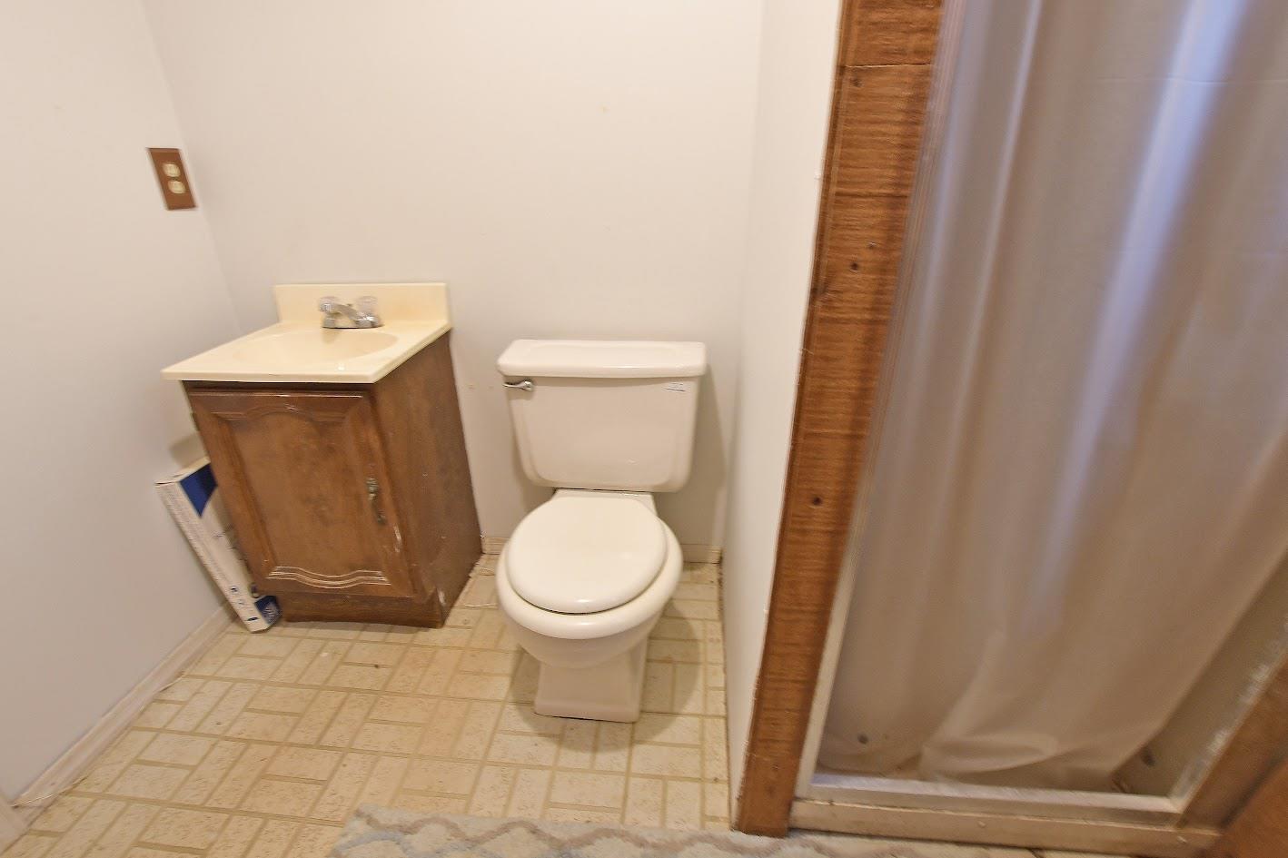 125 Chestnut Street, Mount Sinai, New York image 19