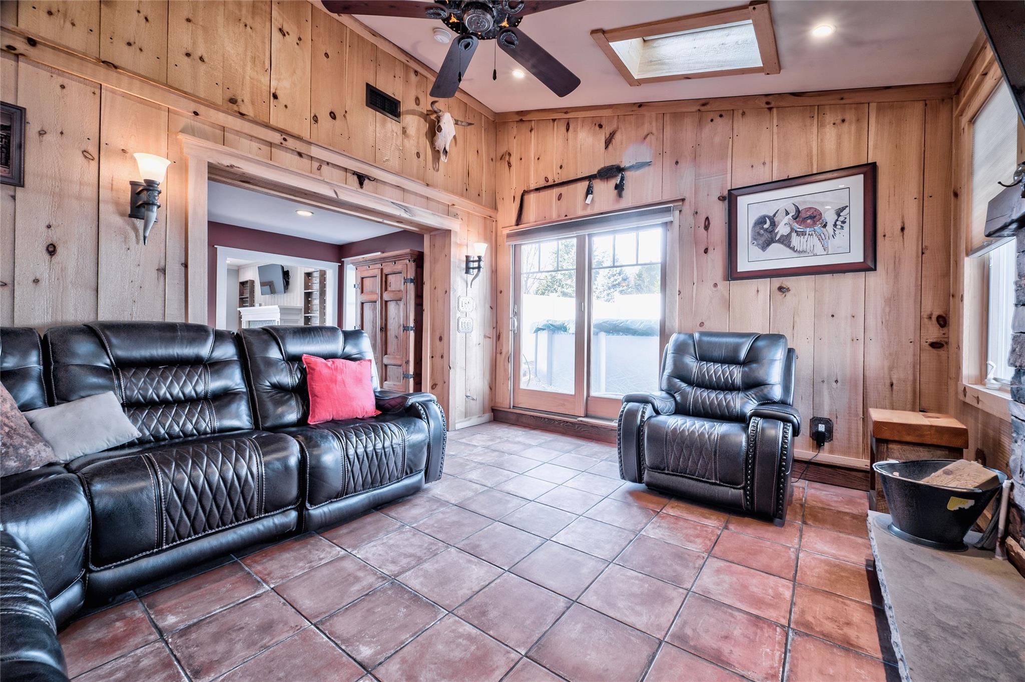 17 West Street, North Port, New York image 8