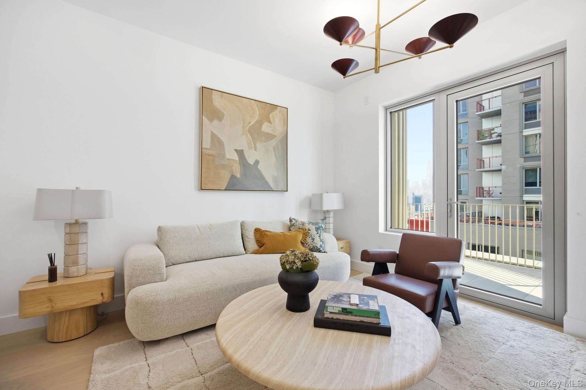 24-01 Queens Plaza N 206