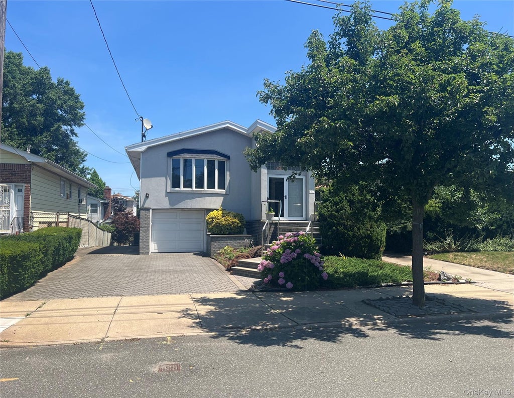 Photo of 15811 79th Street, Howard Beach, NY 11414 (MLS # 1051002)