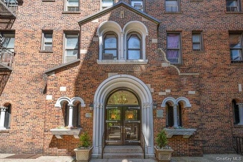 Photo of 43-33 46 Street #D9, Sunnyside, NY 11104 (MLS # 1017488)