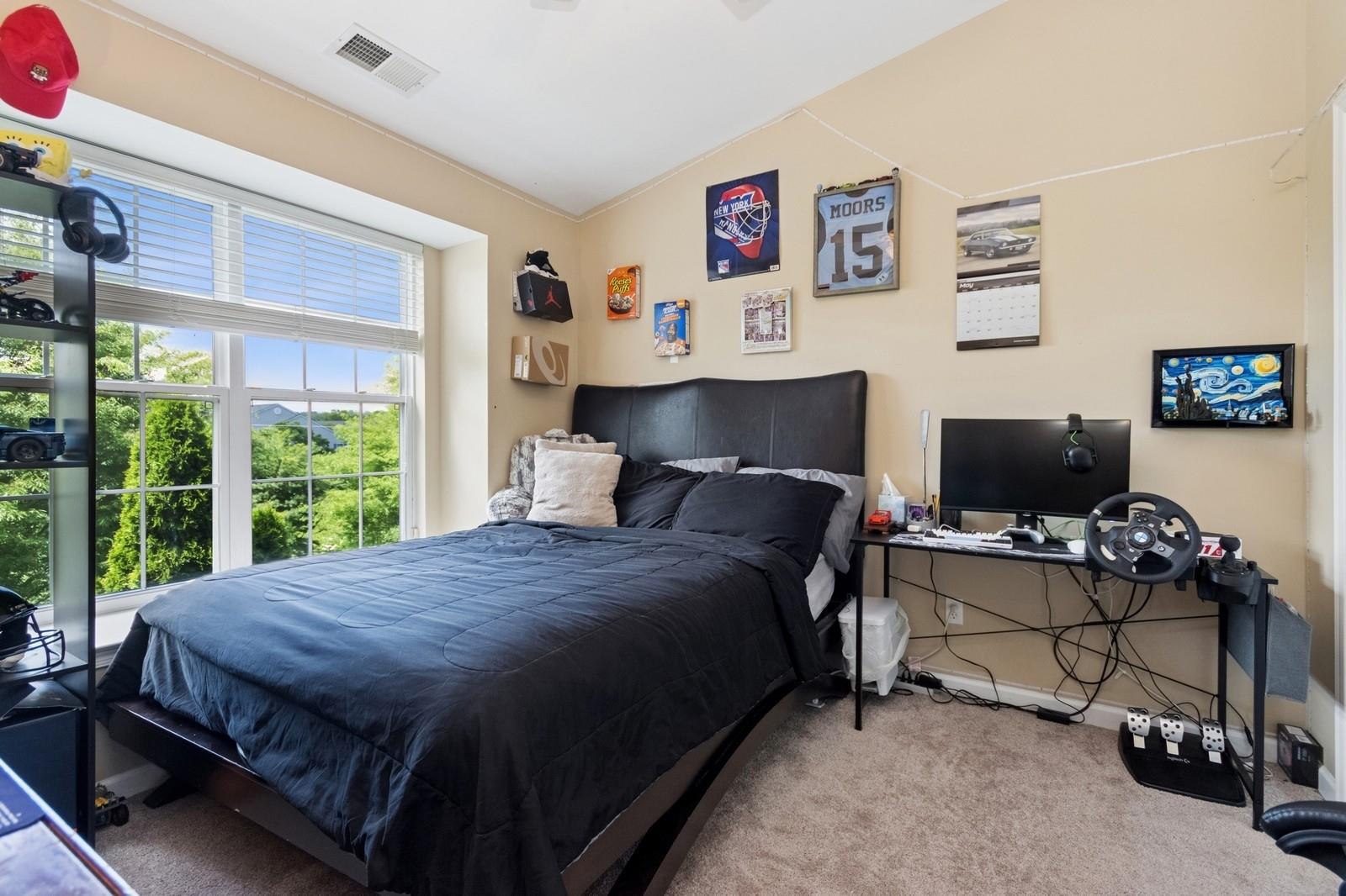 886 Huntington Drive, Fishkill, New York image 36