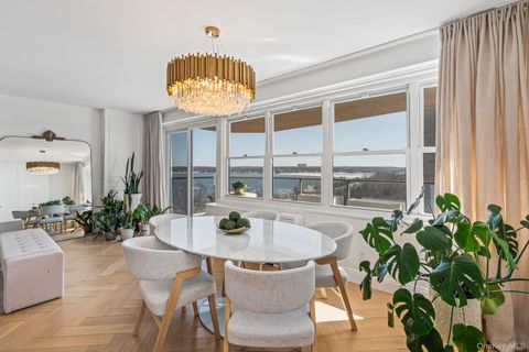 Homes For Sale - 1805 215th Street #8M<br/> Bayside, NY 11360