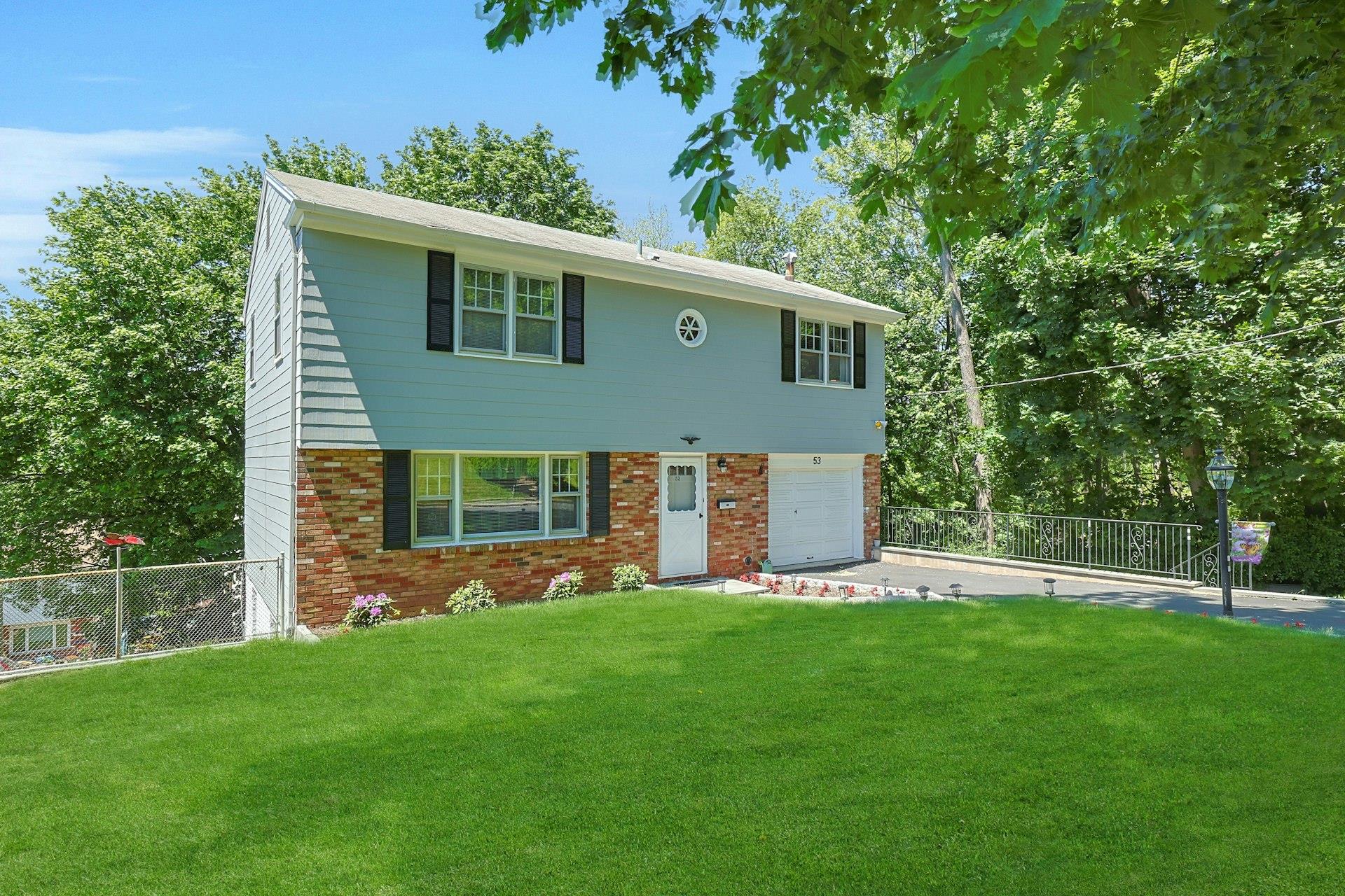 53 Prior Place, Yonkers, New York image 35